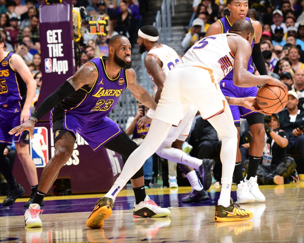 又要在关键 又要在关键